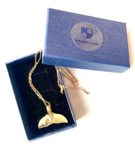 Load image into Gallery viewer, Whale Tail