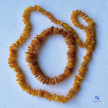 Load image into Gallery viewer, Baltic Sea Amber bracelet