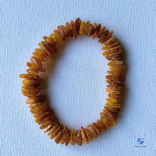 Load image into Gallery viewer, Baltic Sea Amber bracelet