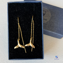 Load image into Gallery viewer, Whale Tail Threaders