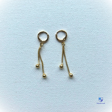 Load image into Gallery viewer, Ball Earrings
