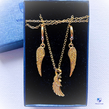 Load image into Gallery viewer, Angel Wing Necklace
