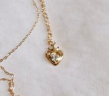 Load image into Gallery viewer, Heart necklace
