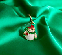 Load image into Gallery viewer, Snowman earring
